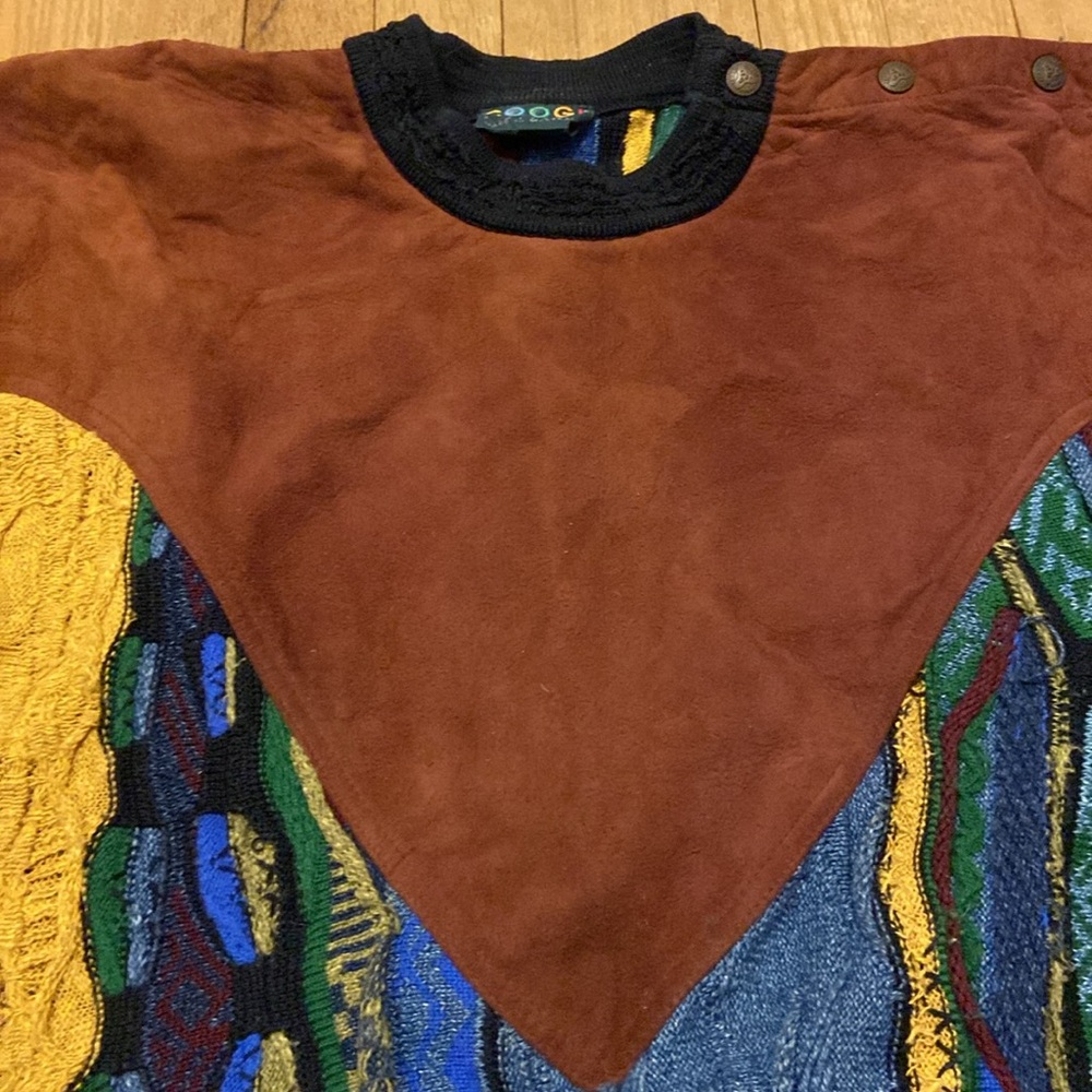 Rare Vintage Coogi 3D Textured Knit Sweater with Suede Detail - Picture 4 of 16